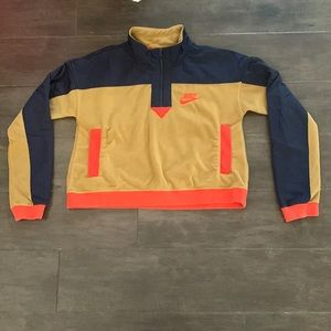 Nike Crop sweater, youth small, used